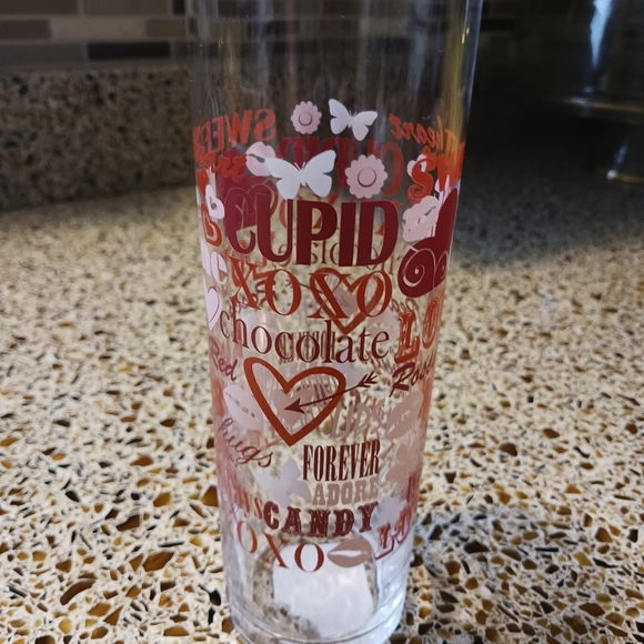 Tall Valentines Themed Glass Vase EUC - Picture 9 of 12